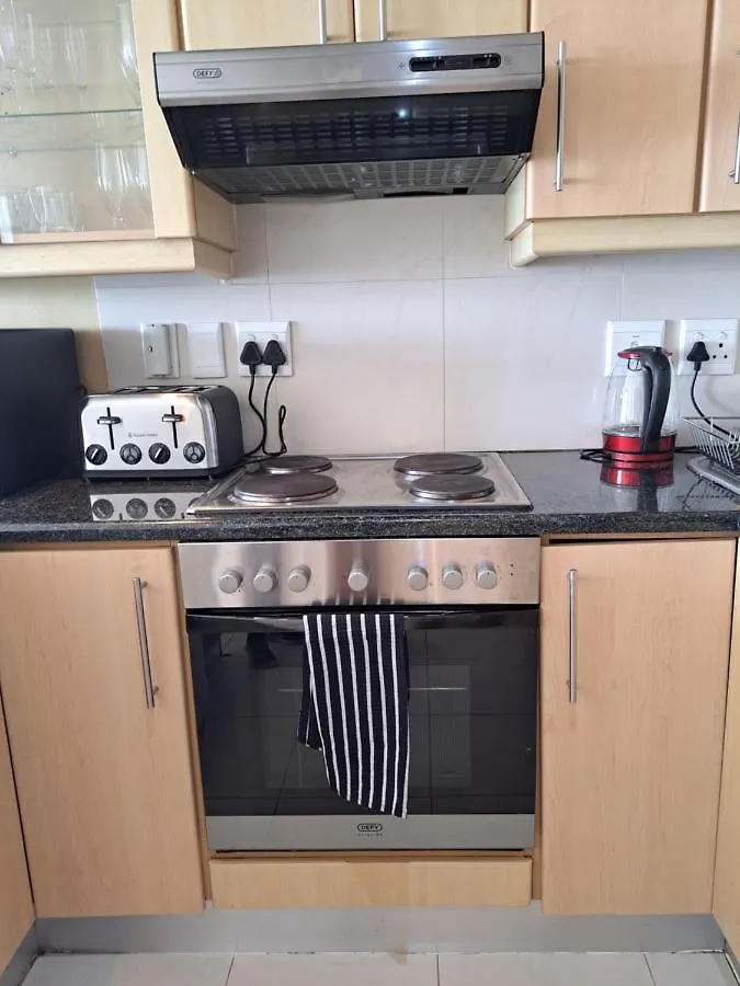 3 Bedroom Sea Facing Family Apartment Cape Town Moullie Point